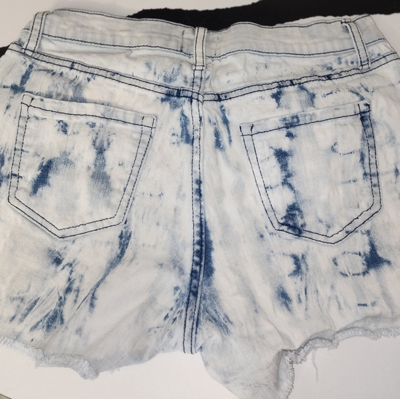 Tie dye marble shorts sz 4 - Picture 2 of 3
